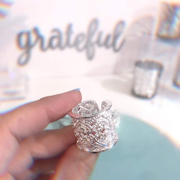 NEW!💙💎SILVER PLATED!💎💙STATEMENT CUFF RING OPEN - Picture 4 of 8